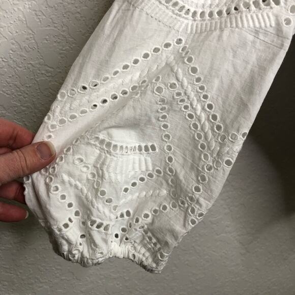 Sundance white geometric eyelet popover tunic top size Large - Picture 5 of 16